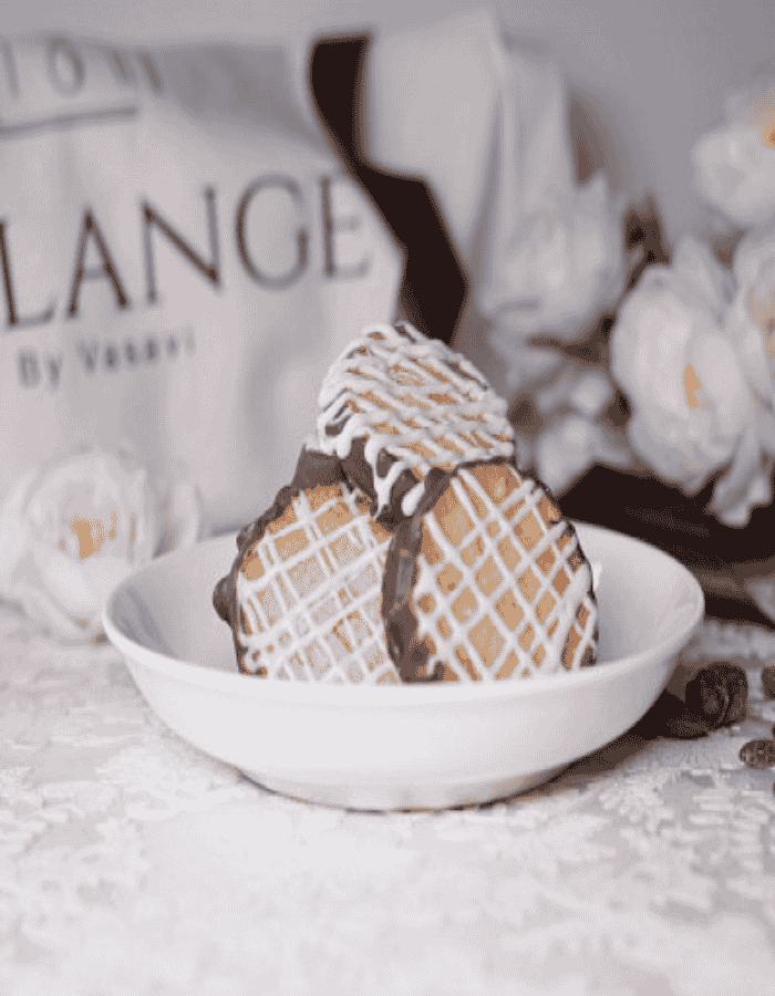 Chocolate Almond Cookies